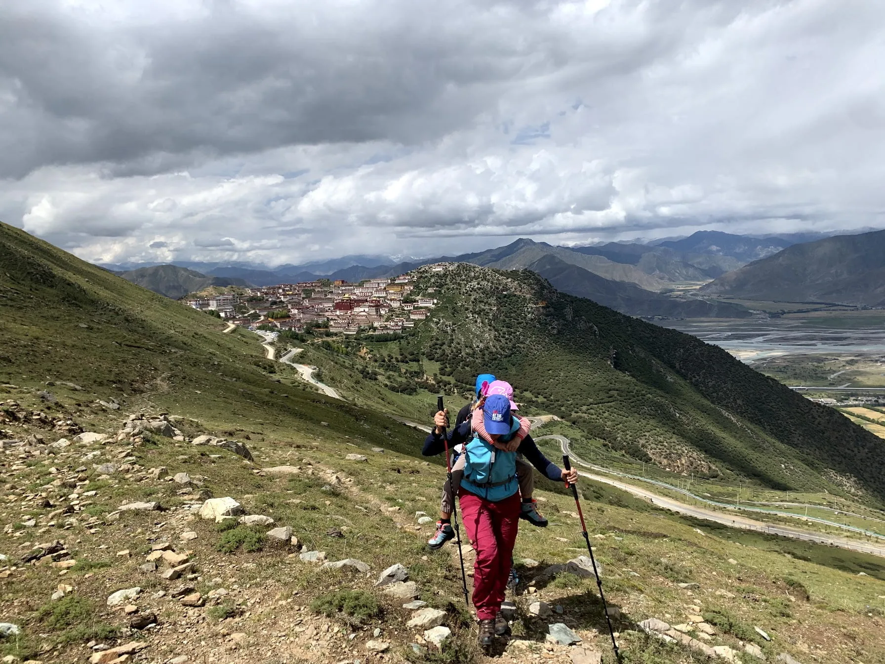 Ganden Trekking