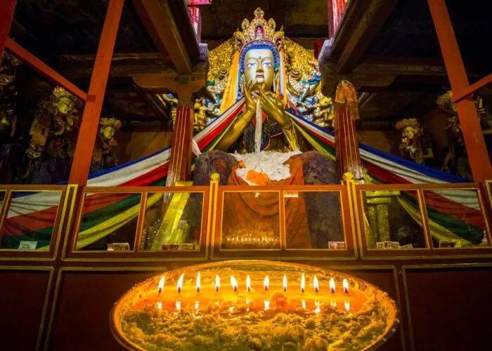 buddha statue