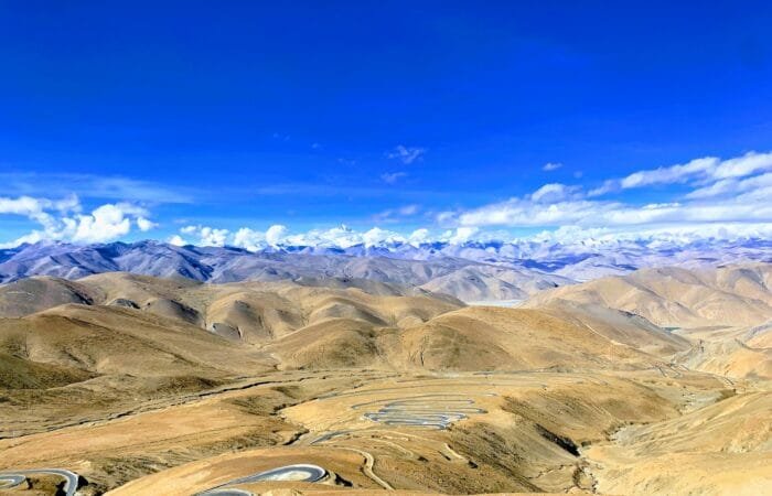 everest zigzag road 