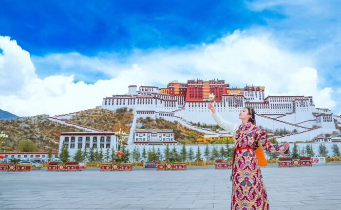 tibetan dress photo 12