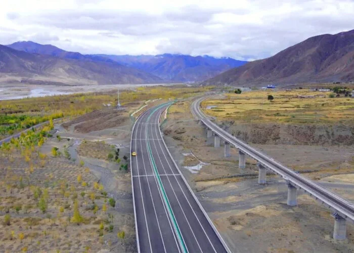 Lhasa Shigatse Express way