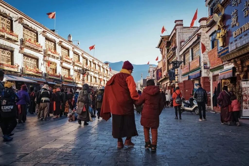 Barkhor street