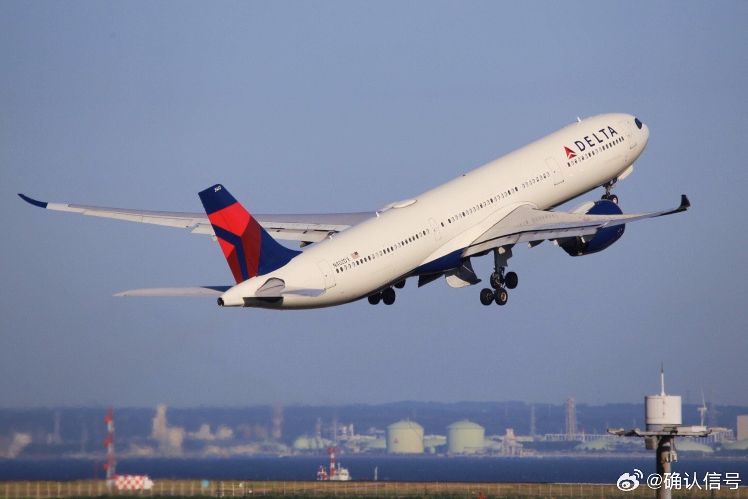 Guide for Shenzhen to Lhasa and Nyingchi Flights