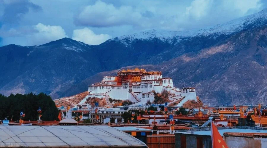 Potala rooftop view
