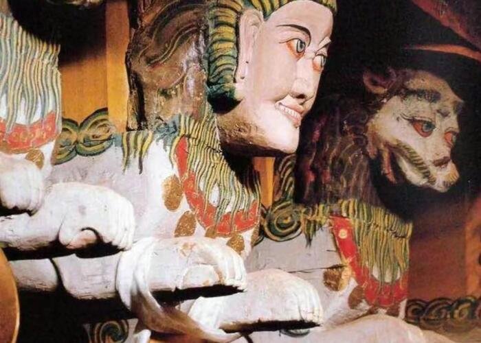 Unveiling the Enigmatic Masterpiece: Sphinx Lion-Human Sculpture in Tibet