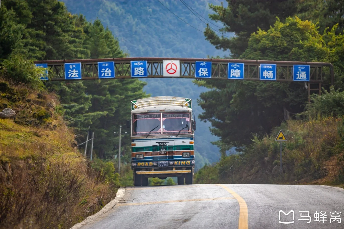 Nepal transportation truck in tibet border