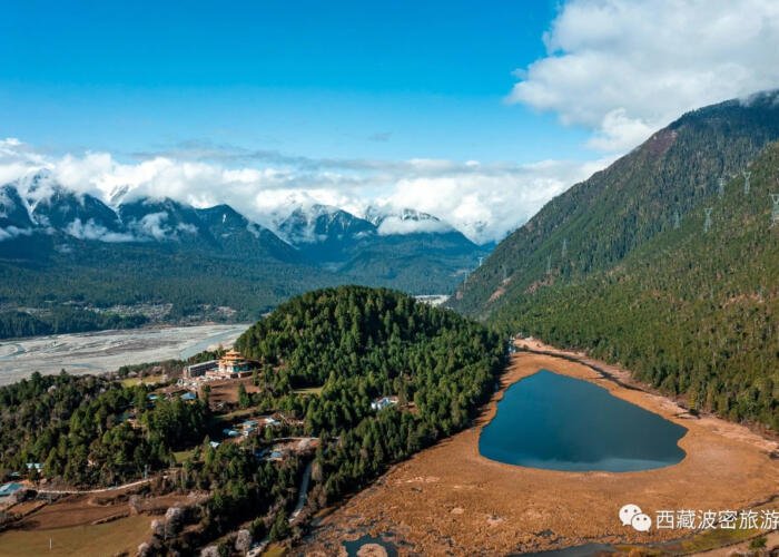 Yadong Valley’s Unique Alpine Marvel: The Enchanting Lake of Domo – A Tibetan Elysium