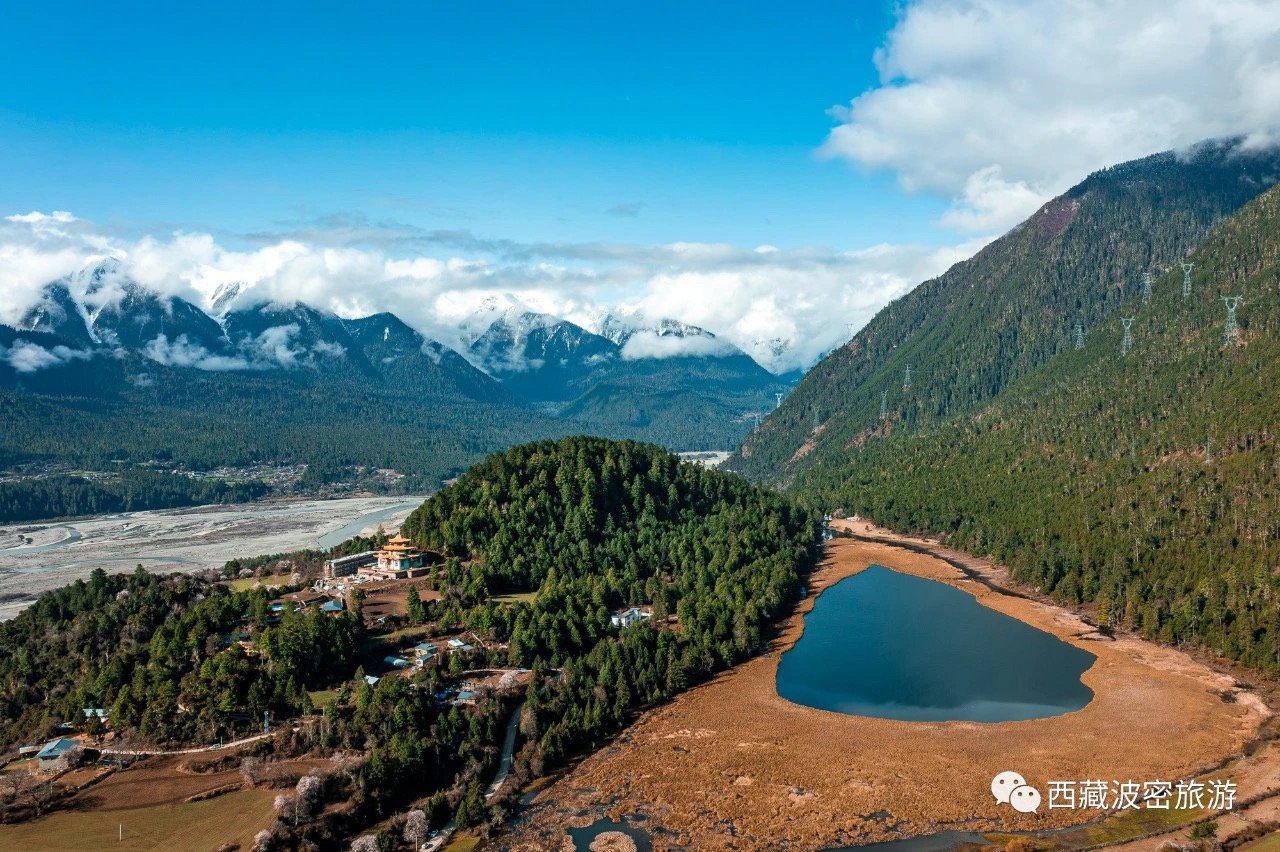 Yadong Valley’s Unique Alpine Marvel: The Enchanting Lake of Domo – A Tibetan Elysium