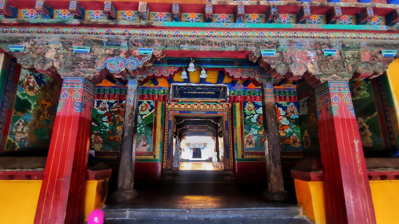 IMG_2554 Exploring Rinchen Pung Monastery: A Spiritual Jewel in Medog County