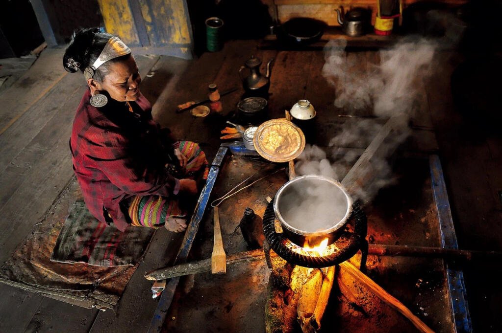 The Unique Culture of the Mishmi Deng People in Nyingchi Zayü County