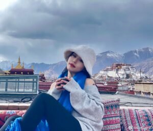 Natural Wonders: Unique 5-Day Lhasa and Yamdrok Lake Tour