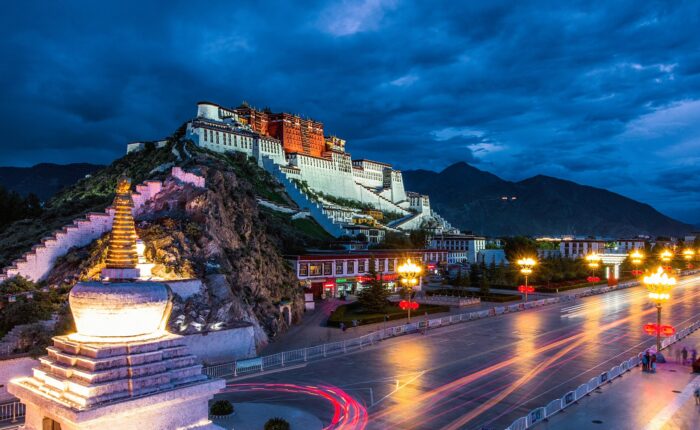 Lhasa tours potala61 scaled
