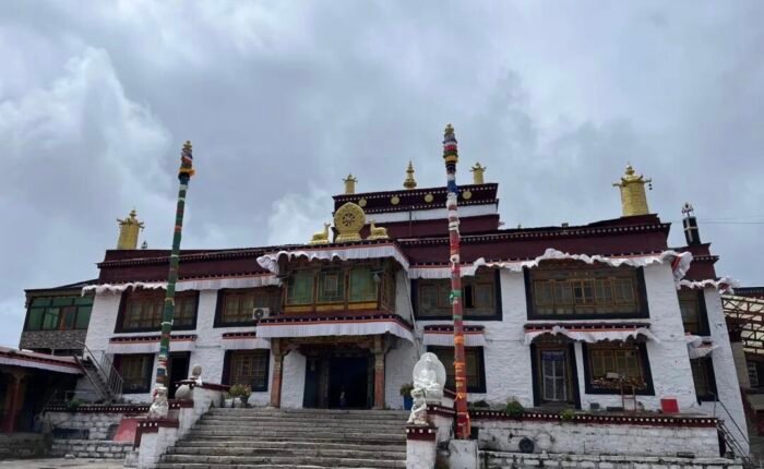 Tibetan Monastery10