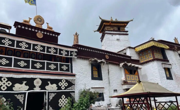 Tibetan Monastery69