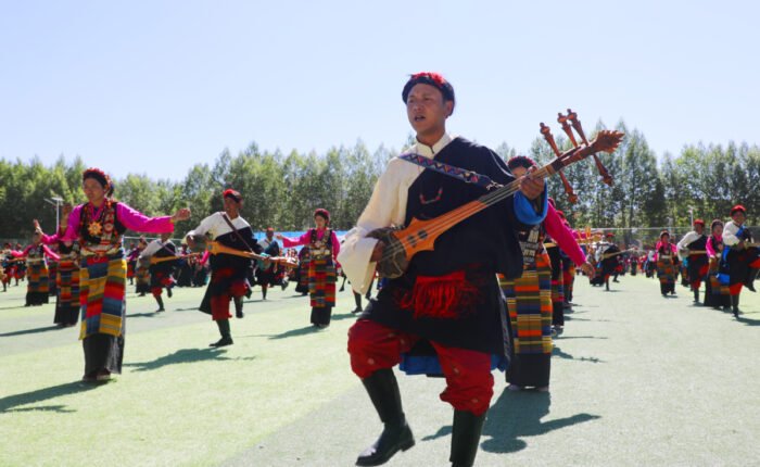 dingri Dance guitar