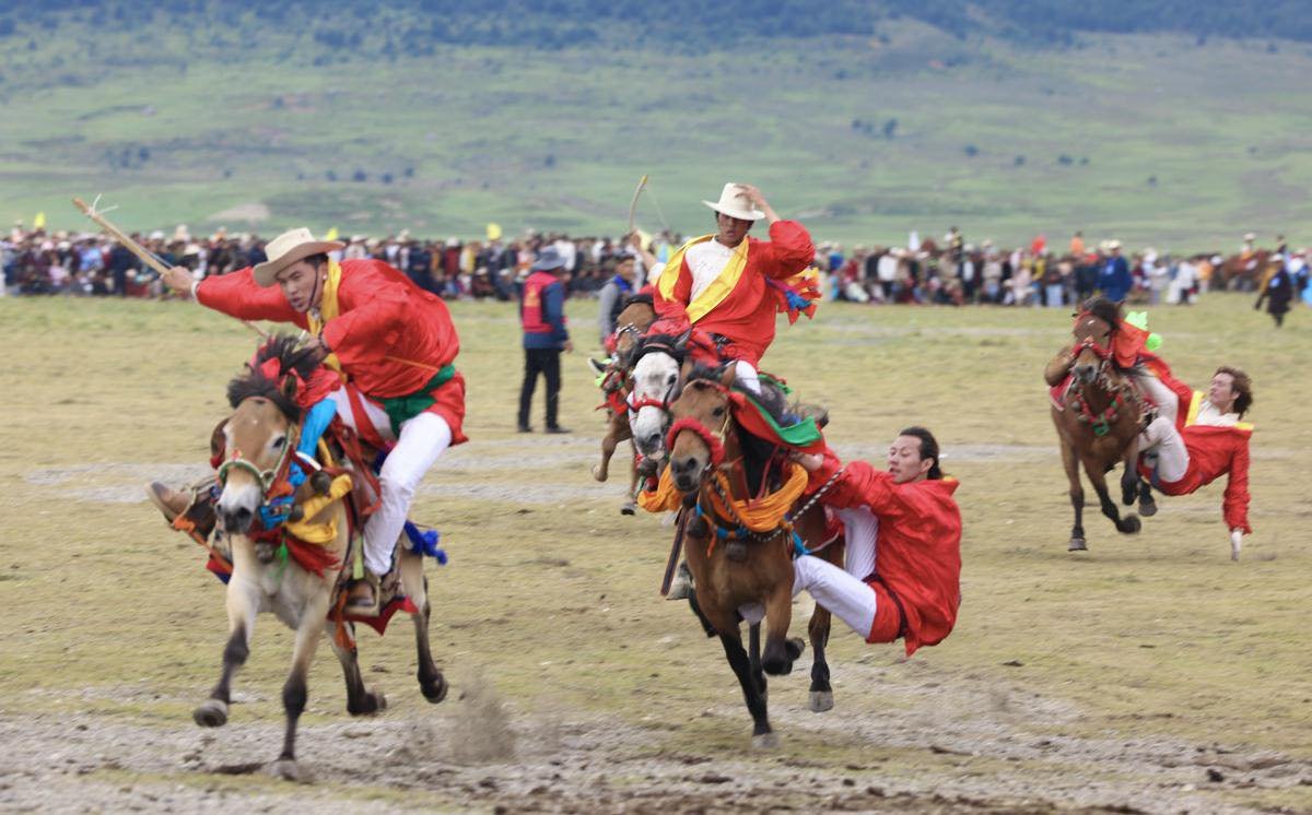 horse racing in tibet competition