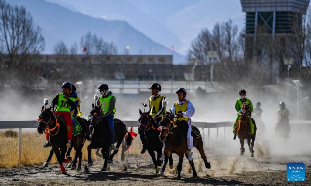 horse racing in tibet lhasa 23